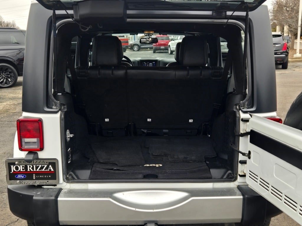 2017 Jeep Wrangler Unlimited Sahara