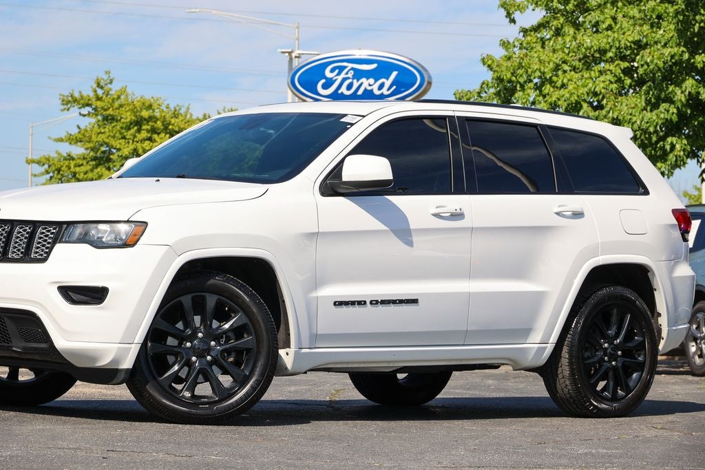 2017 Jeep Grand Cherokee Altitude