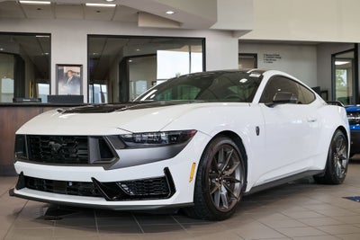 2025 Ford Mustang Dark Horse