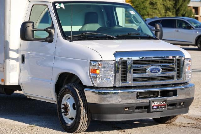 2024 Ford E-350SD Base Cutaway