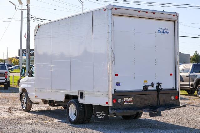 2024 Ford E-350SD Base Cutaway