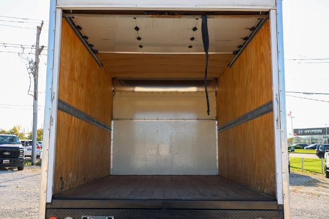 2024 Ford E-350SD Base Cutaway