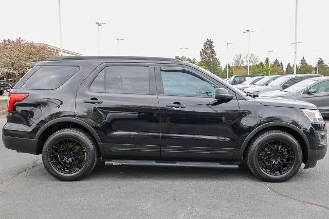 2017 Ford Explorer Base