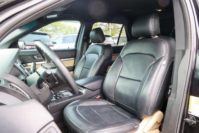 2017 Ford Explorer Base