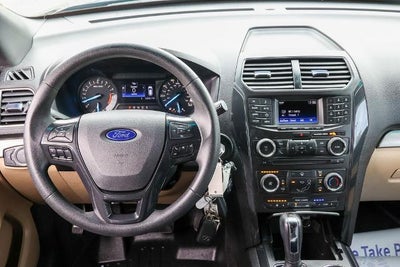 2017 Ford Explorer Base