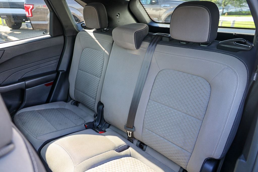 2022 Ford Escape Hybrid SE