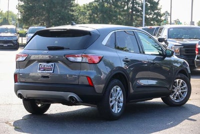 2022 Ford Escape Hybrid SE