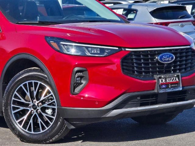 2025 Ford Escape Plug-In Hybrid Base