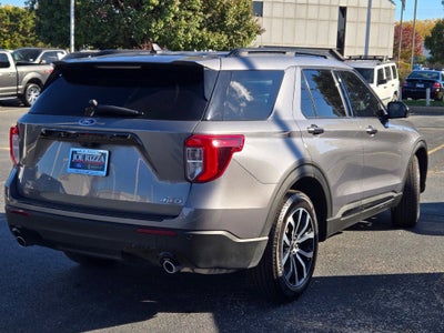 2022 Ford Explorer ST-Line