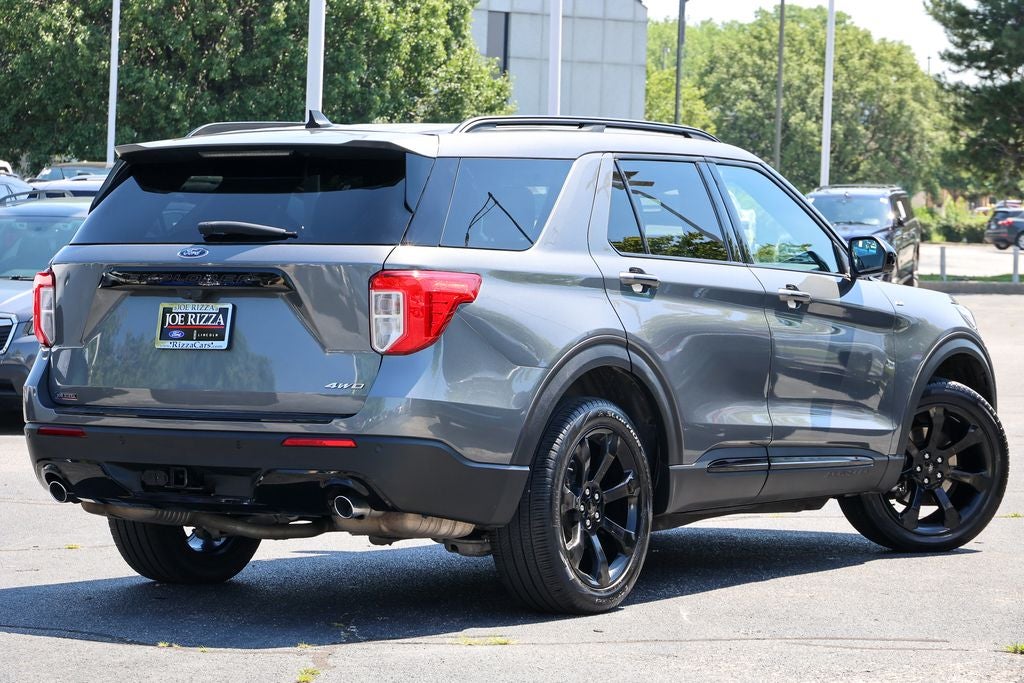 2022 Ford Explorer ST-Line