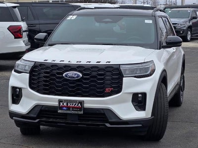 2025 Ford Explorer ST