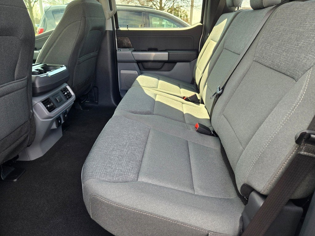 2024 Ford F-150 Lightning Flash