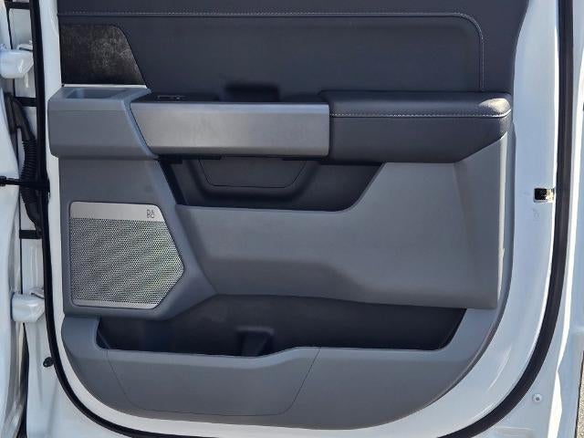 2024 Ford F-150 Lightning Flash