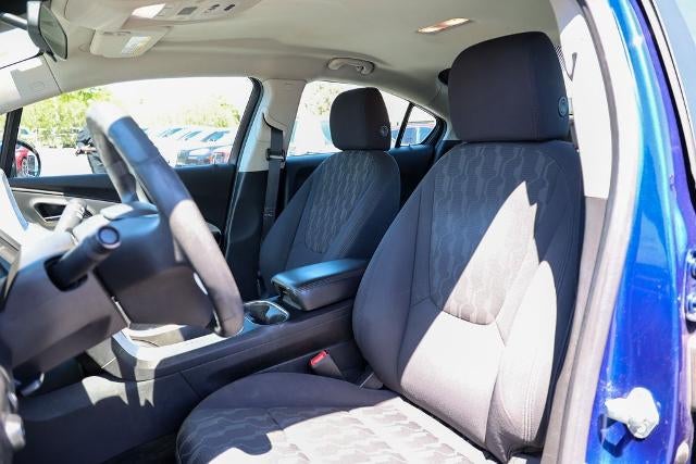 2013 Chevrolet Volt Base