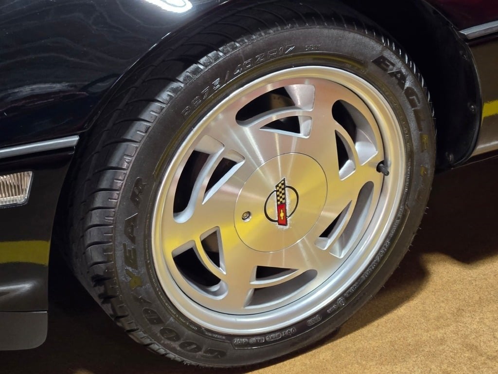 1987 Chevrolet Corvette Base