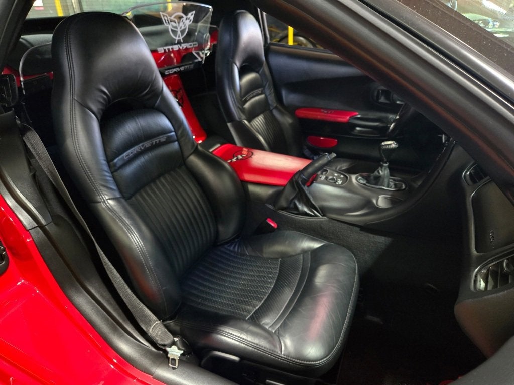 2002 Chevrolet Corvette Base