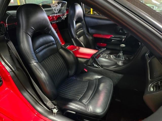 2002 Chevrolet Corvette Base