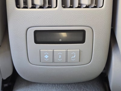 2009 Cadillac DTS Base