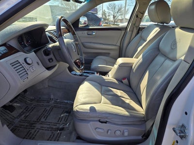 2009 Cadillac DTS Base