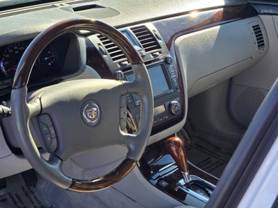 2009 Cadillac DTS Base