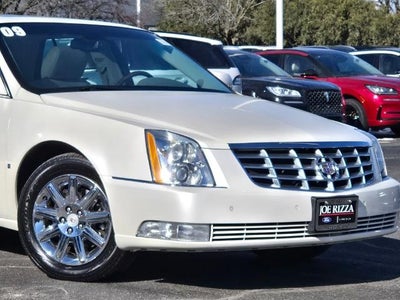 2009 Cadillac DTS Base