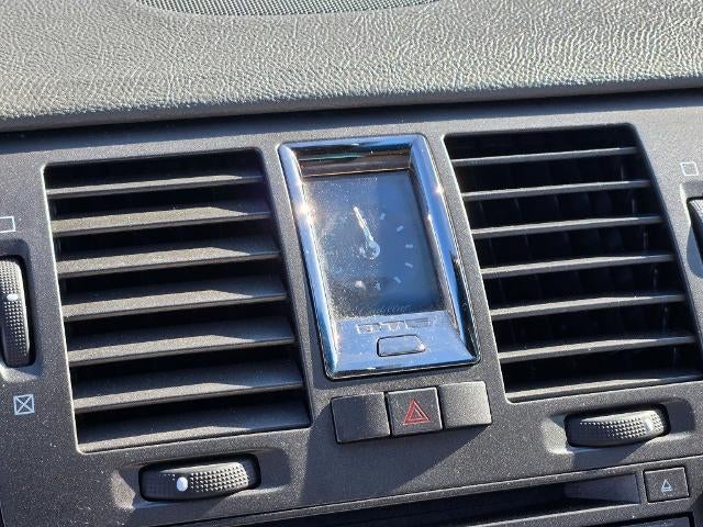 2009 Cadillac DTS Base