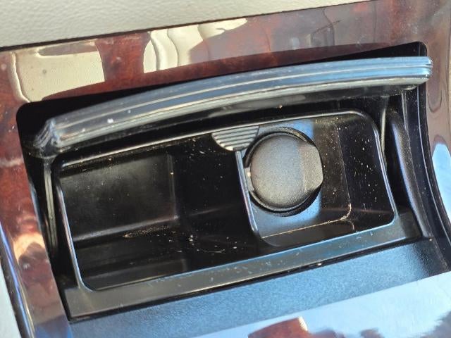 2009 Cadillac DTS Base