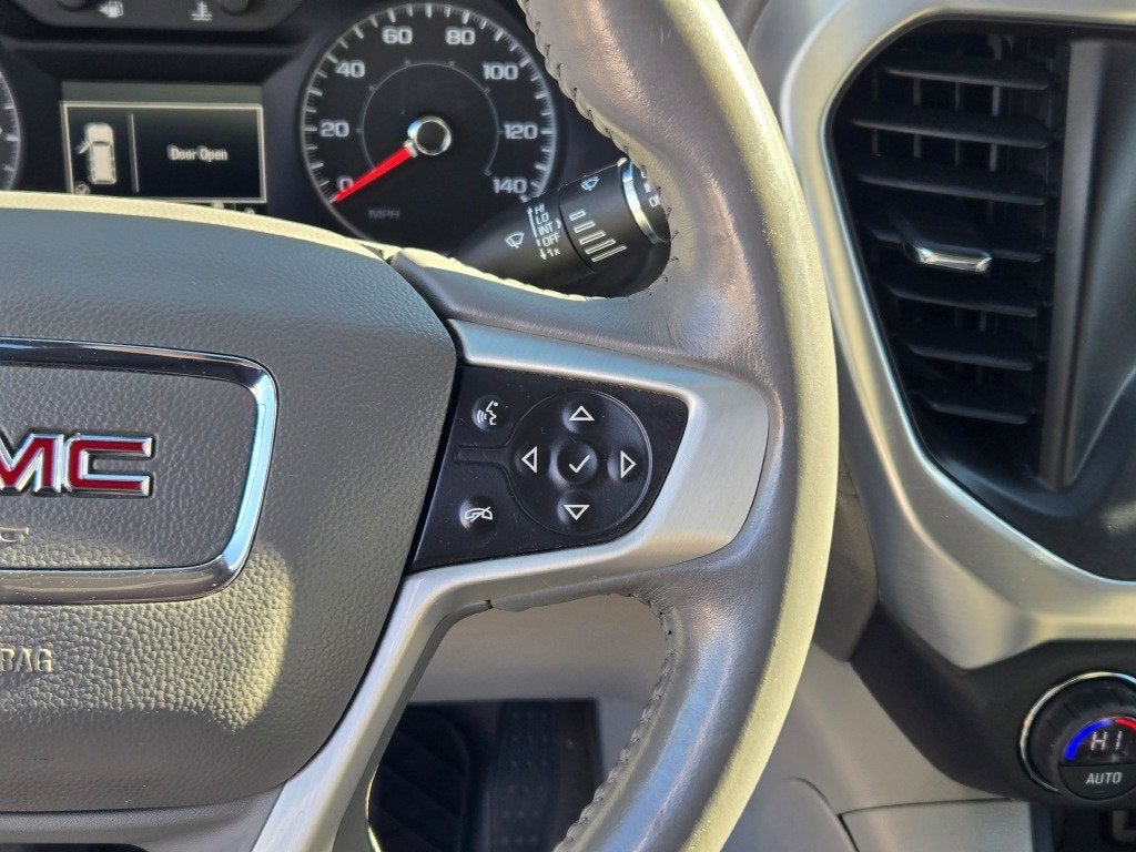 2017 GMC Acadia SLE-2