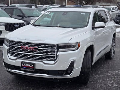 2023 GMC Acadia Denali