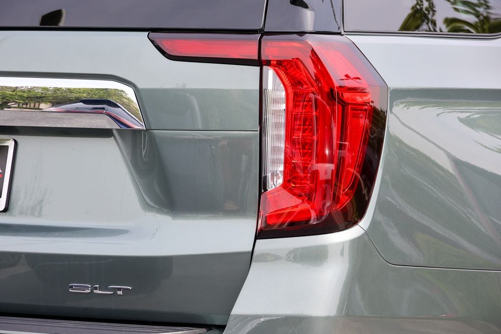 2024 GMC Yukon SLT
