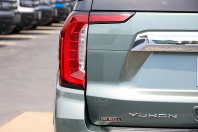 2024 GMC Yukon SLT