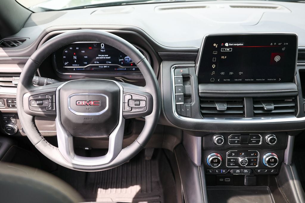 2024 GMC Yukon SLT