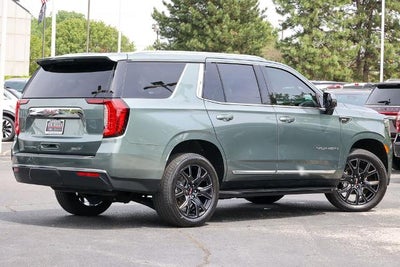 2024 GMC Yukon SLT