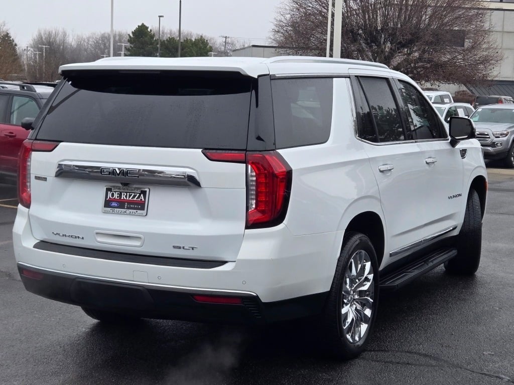 2023 GMC Yukon SLT