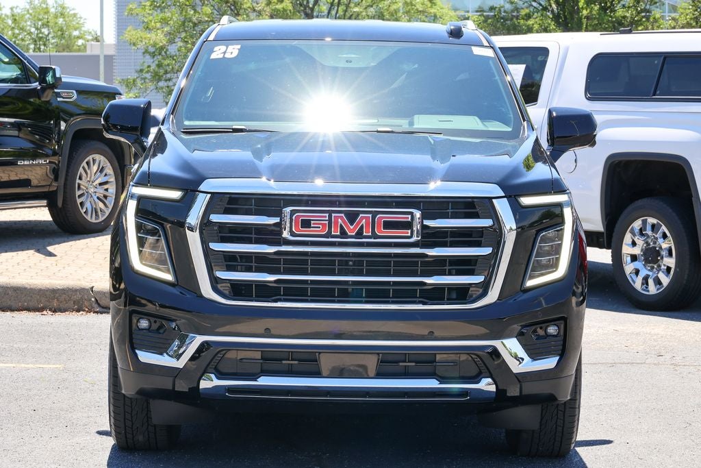 2025 GMC Yukon Elevation