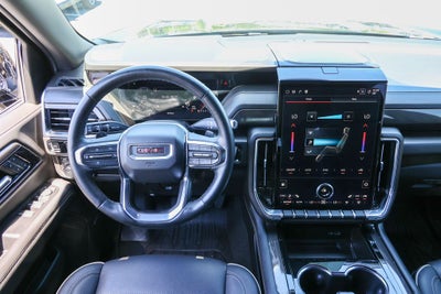 2025 GMC Yukon Elevation