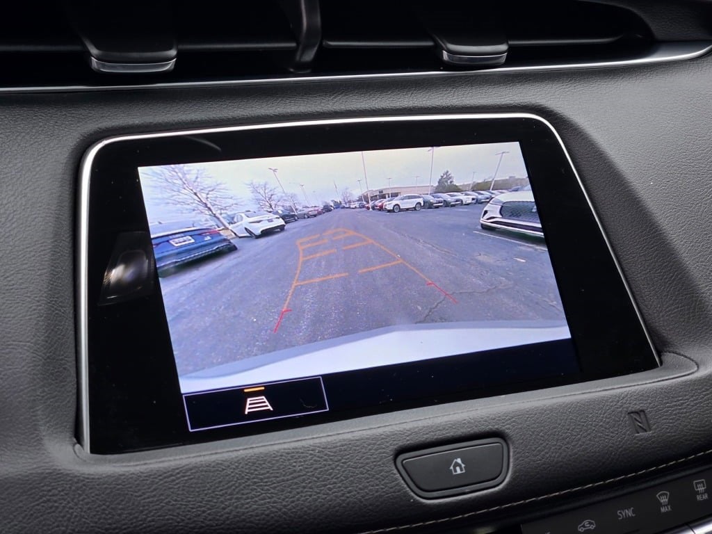 2021 Cadillac XT4 Premium Luxury