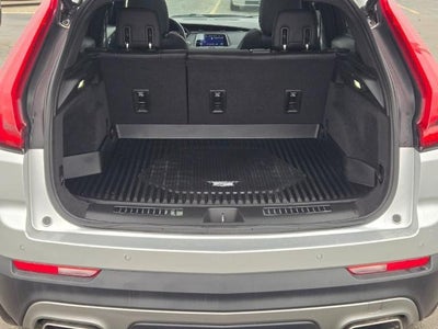 2021 Cadillac XT4 Premium Luxury