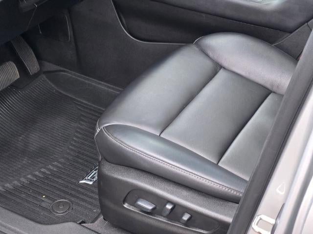 2021 Cadillac XT4 Premium Luxury