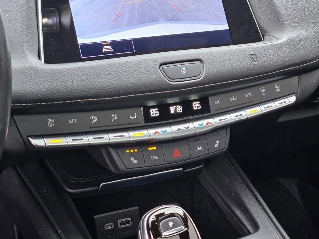 2021 Cadillac XT4 Premium Luxury