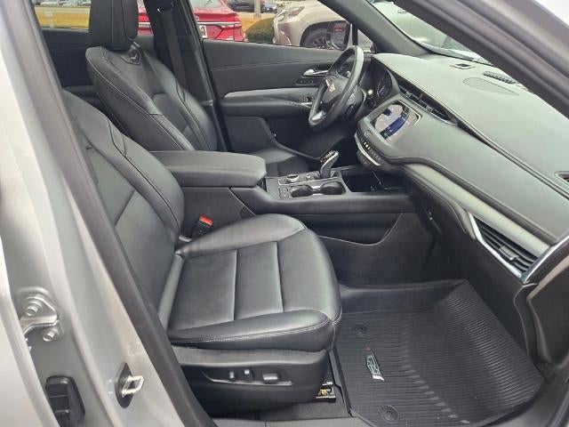 2021 Cadillac XT4 Premium Luxury