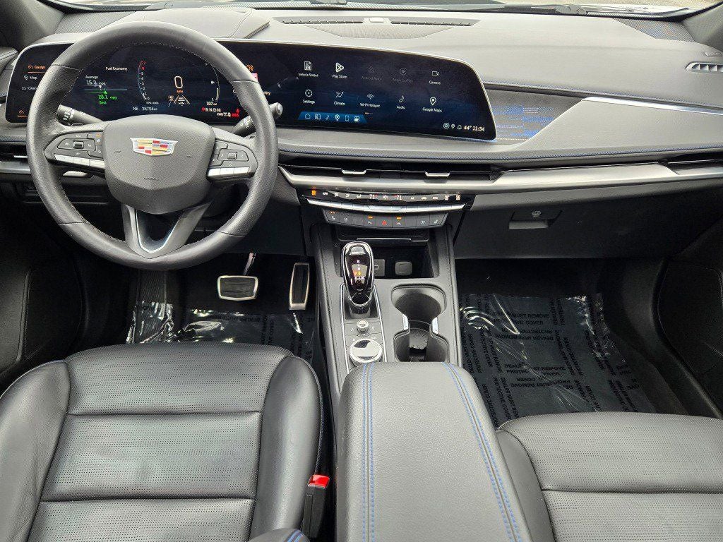 2024 Cadillac XT4 Sport