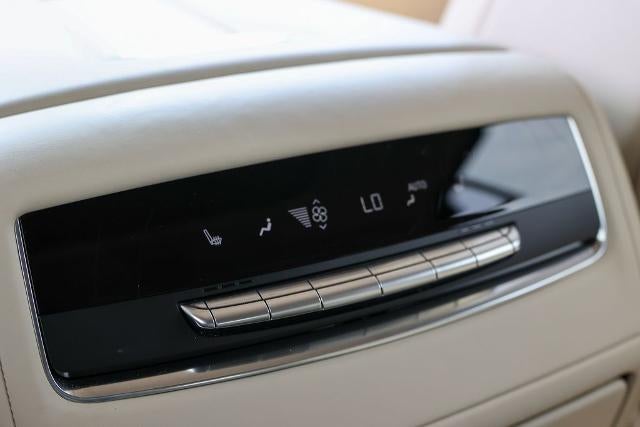 2025 Cadillac Escalade Premium Luxury Platinum