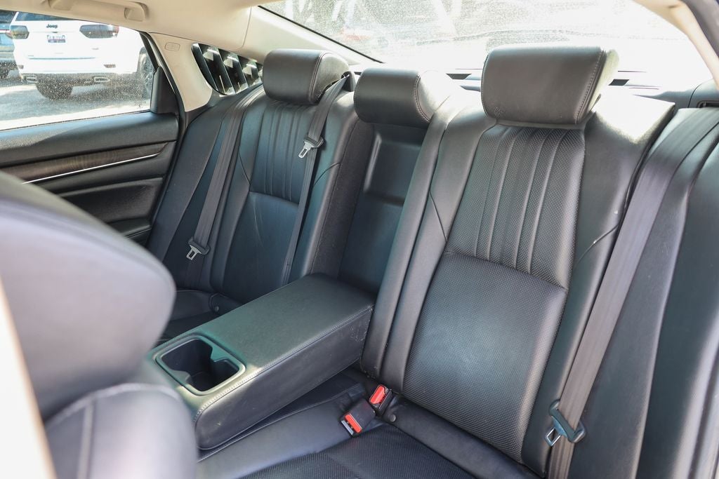 2019 Honda Accord Touring 2.0T