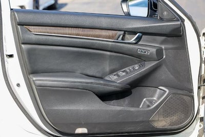2019 Honda Accord Touring 2.0T