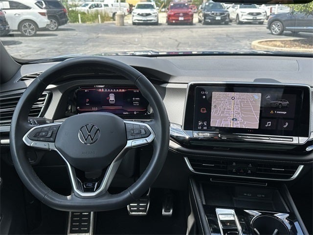 2024 Volkswagen Atlas Cross Sport 2.0T SEL Premium R-Line