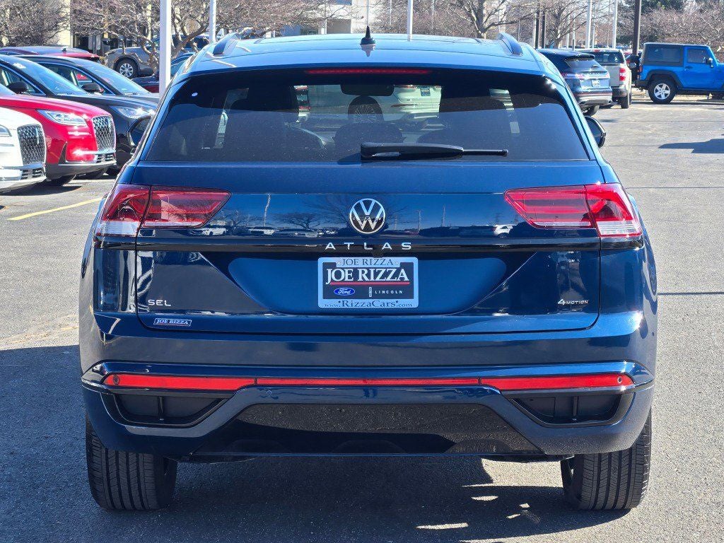2023 Volkswagen Atlas Cross Sport 2.0T SEL R-Line