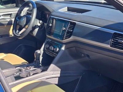 2023 Volkswagen Atlas Cross Sport 2.0T SEL R-Line