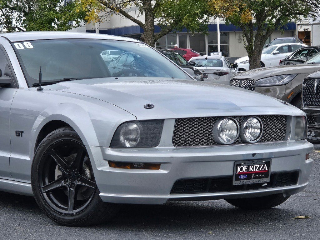 2006 Ford Mustang GT Premium