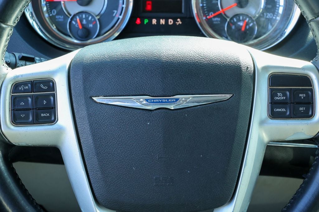 2014 Chrysler Town & Country Touring